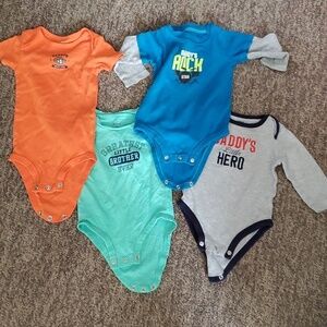 4 size 9 months carters onesies
